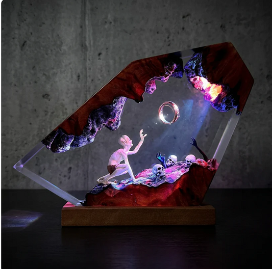 Precious - Premium Handmade Resin Lamp